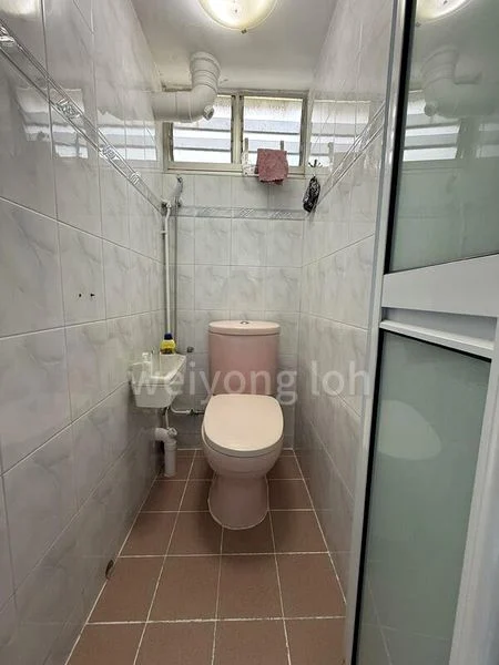 Common Room (HDB) for Rent in  64 Marine Drive - Image 6