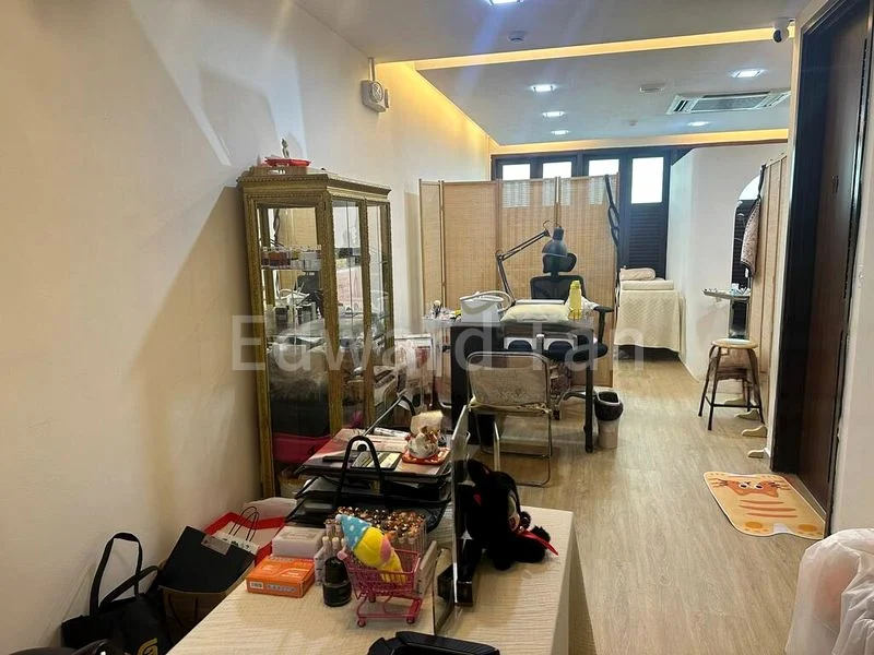 Shop / Shophouse for Rent: Boat Quay - Image 6
