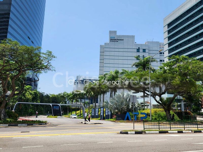 Office for Rent: COMMERCIAL SCHOOL / OFFICE @ ALEXANDRA - Image 2