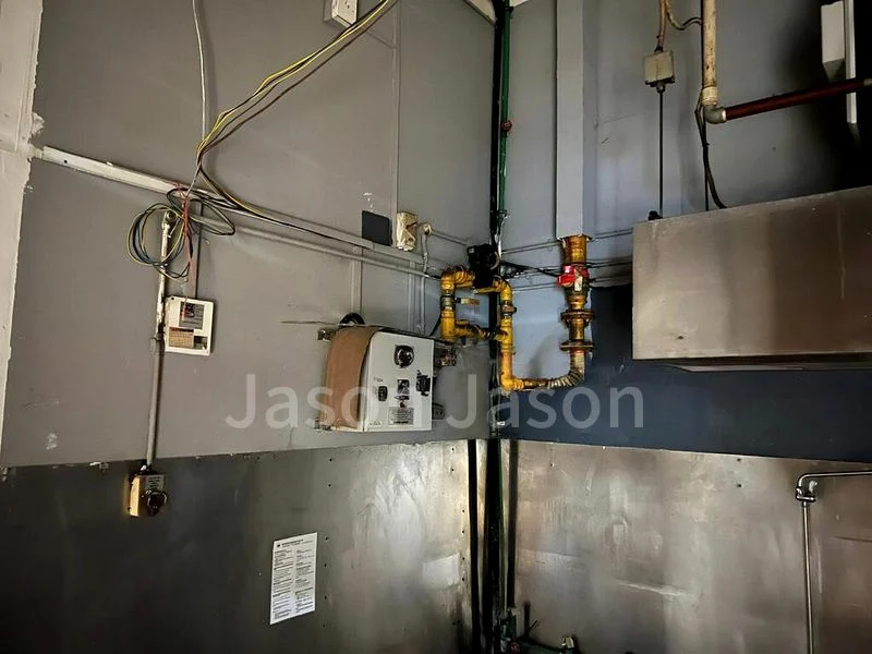 Shop / Shophouse for Rent: Alexandra Central - Image 5