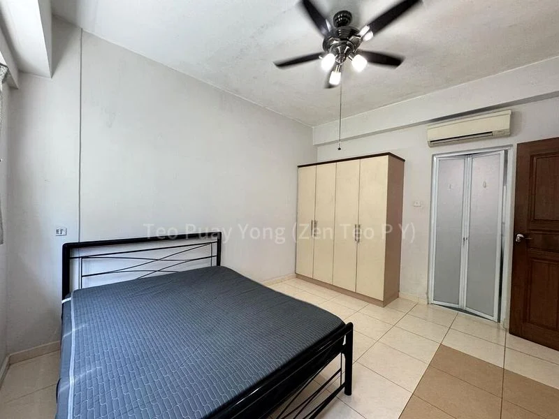 3 Bed Condo for Rent in  Mendon Spring - Image 12