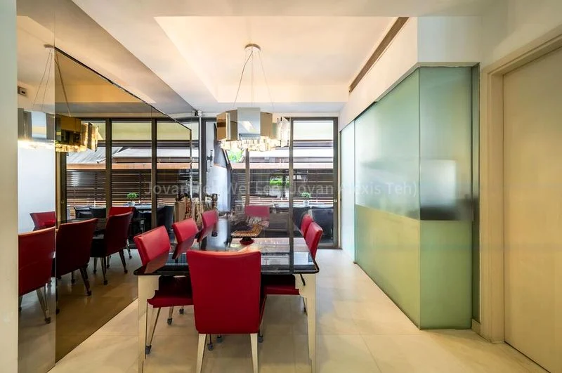 5 Bed Cluster House (Landed) for Sale in  Hillcrest Villa - Image 2