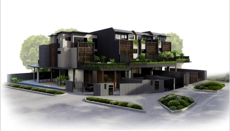 5 Bed Corner Terrace (Landed) for Sale in  Holland Gardens - Image 4