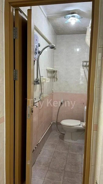 3 Room (3STD) HDB for Rent in  2 Jalan Batu - Image 3