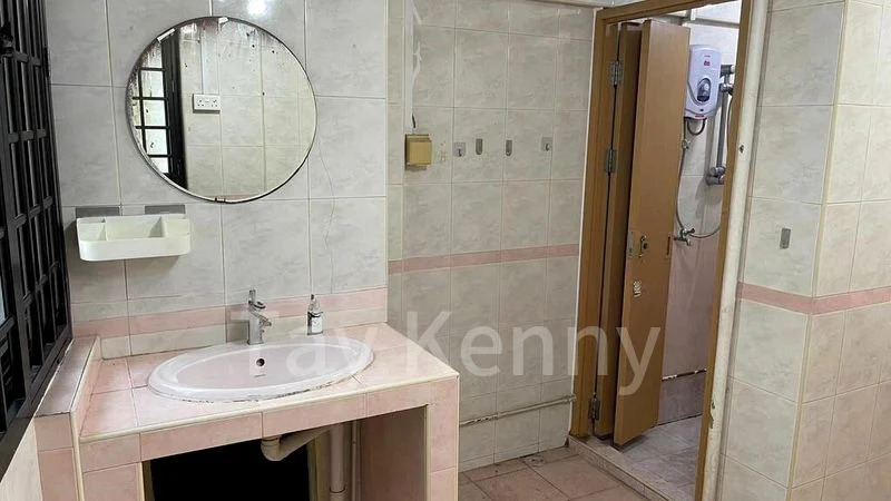 3 Room (3STD) HDB for Rent in  2 Jalan Batu - Image 4