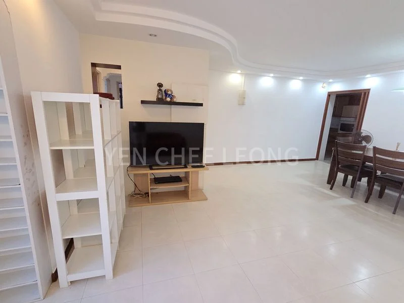 5 Room (5I) HDB for Rent in  200D Sengkang East Road - Image 4