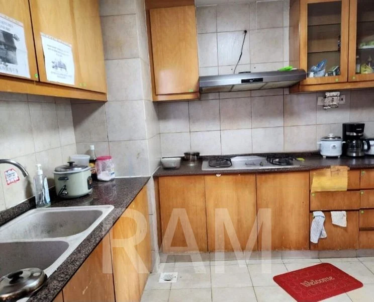 Master Room (Condo) for Rent in Central View - Image 6