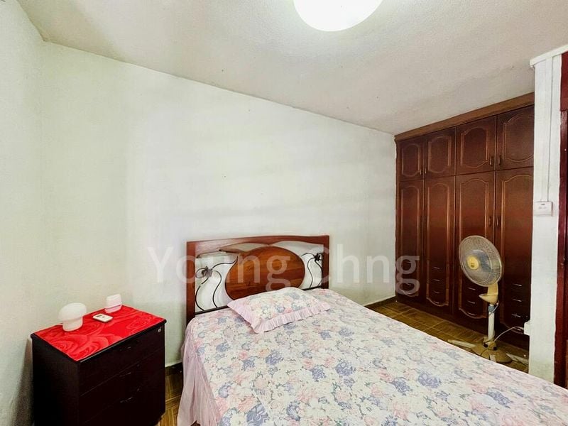 Room (HDB) for Rent in  325 Woodlands Street 32 - Image 2