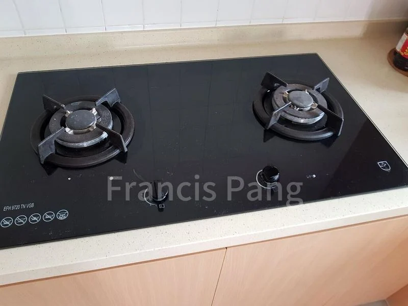 3 Room (3NG) HDB for Rent in 176 Bishan Street 13 - Image 5