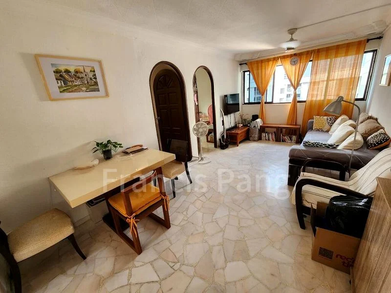 3 Room (3NG) HDB for Rent in 176 Bishan Street 13 - Image 1