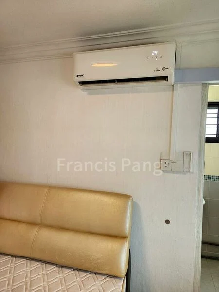 3 Room (3NG) HDB for Rent in 176 Bishan Street 13 - Image 7