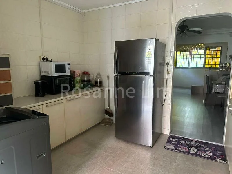 Common Room (HDB) for Rent in  745 Jurong West Street 73 - Image 5