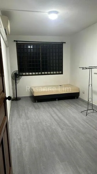 Common Room (HDB) for Rent in  745 Jurong West Street 73 - Image 9