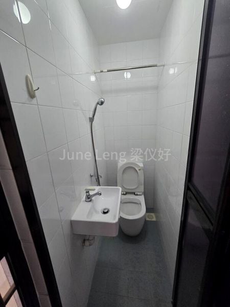 Room (Condo) for Rent in  Regent Grove - Image 2