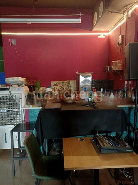 Shop / Shophouse for Rent: Jalan Besar Shop For Rent - Image 3
