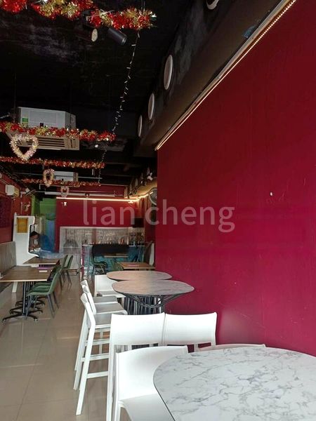 Shop / Shophouse for Rent: Jalan Besar Shop For Rent - Image 4