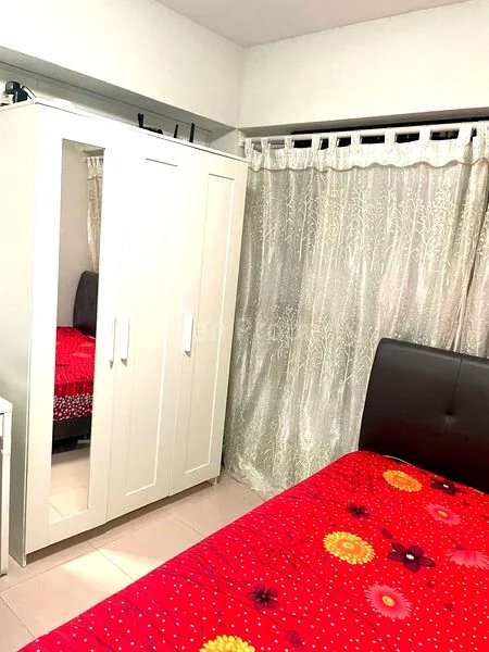 Common Room (HDB) for Rent in  510B Wellington Circle - Image 5