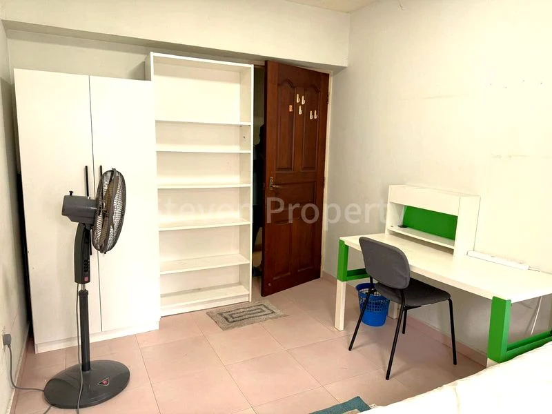 Common Room (HDB) for Rent in  510B Wellington Circle - Image 9