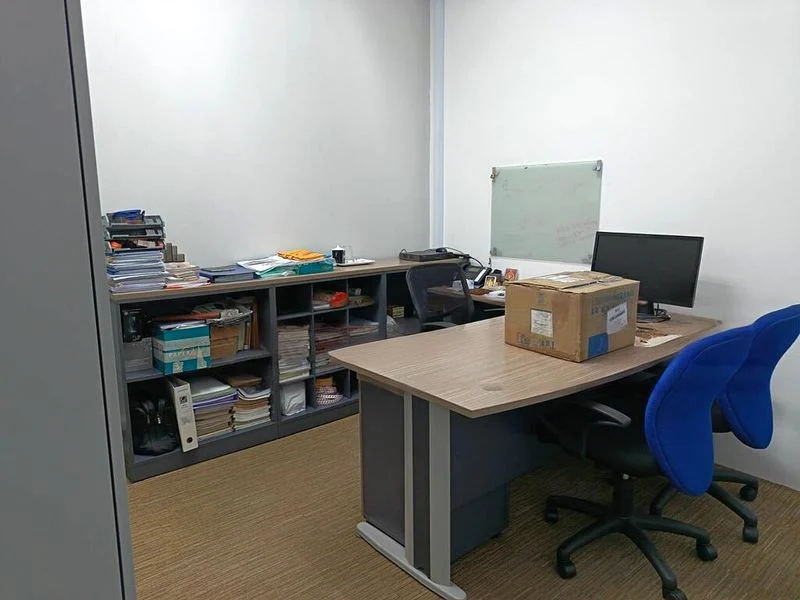 Light Industrial (B1) for Sale: Nordcom I - Image 1