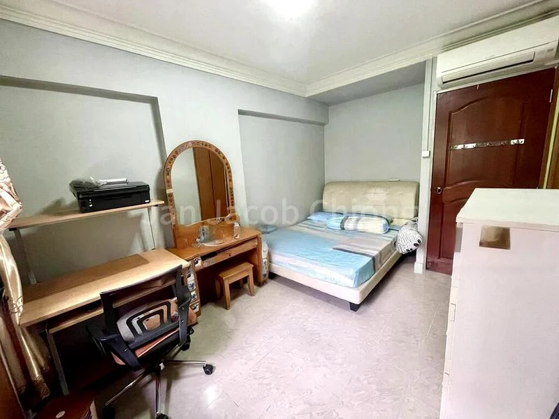 Room (HDB) for Rent in  186C Rivervale Drive - Image 2