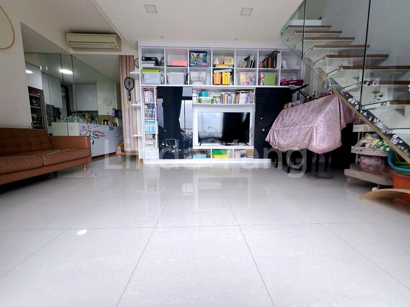 2 Bed Condo for Sale in  The Trilinq - Image 4