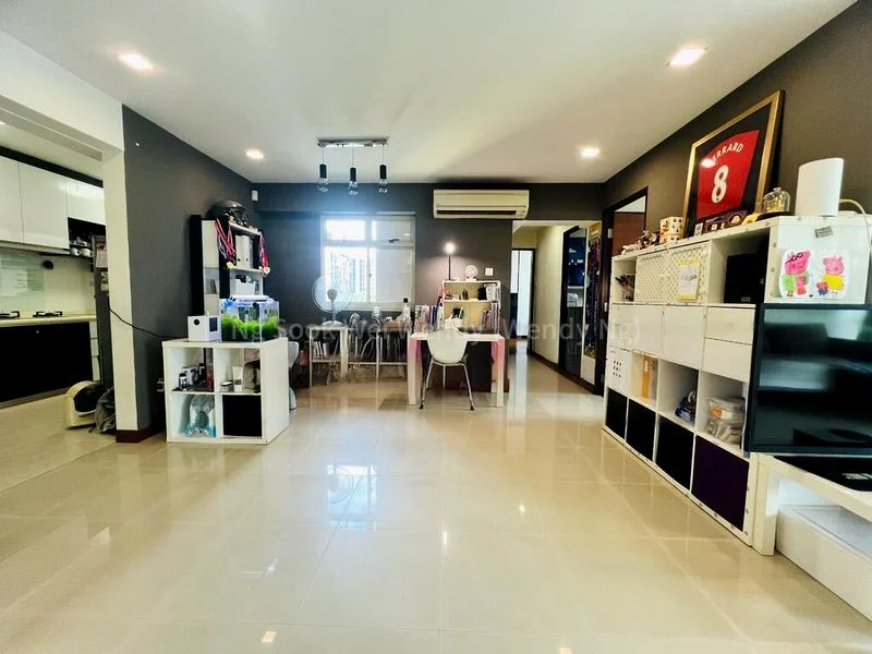 5 Room (5A) HDB for Sale in  647 Punggol Central - Image 13