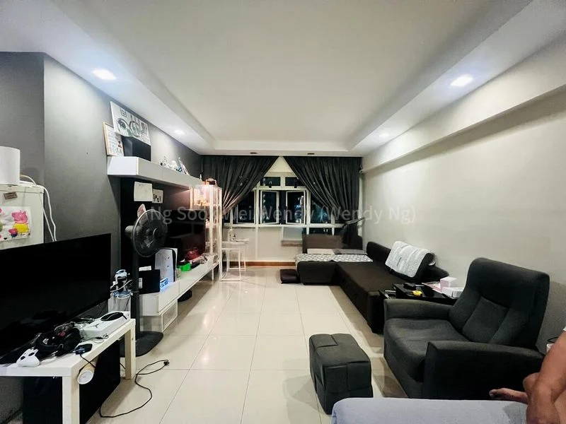 5 Room (5A) HDB for Sale in  647 Punggol Central - Image 6