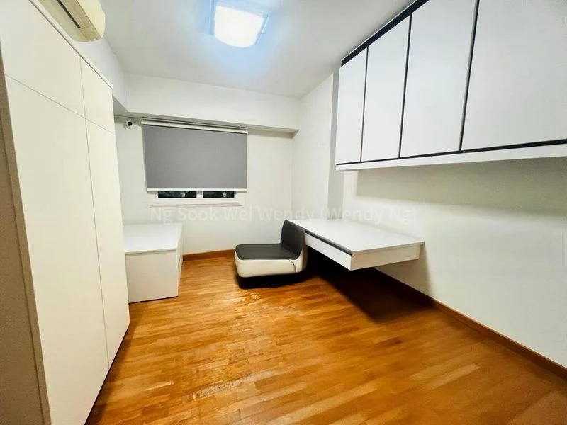 5 Room (5A) HDB for Sale in  647 Punggol Central - Image 3