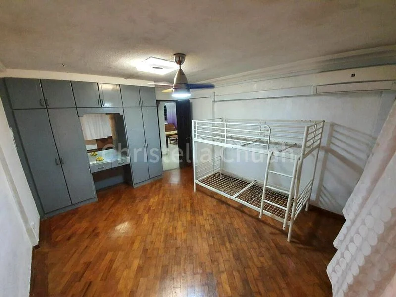 4 Room (4A) HDB for Rent in  521 Hougang Avenue 6 - Image 6