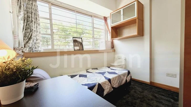 Common Room (Condo) for Rent in  Le Crescendo - Image 4