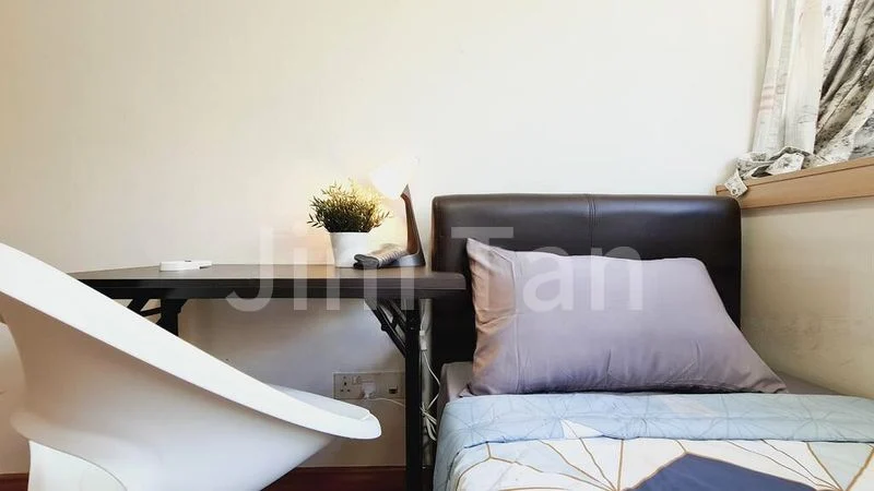 Common Room (Condo) for Rent in  Le Crescendo - Image 5