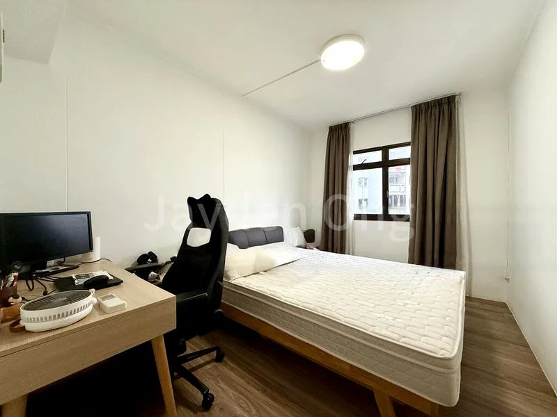 5 Room (5I) HDB for Sale in  203E Compassvale Road - Image 8