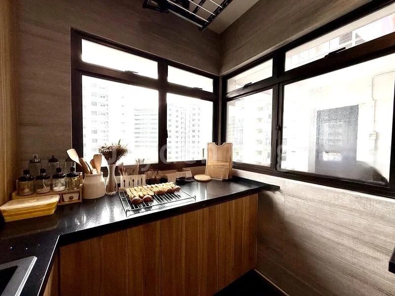 5 Room (5I) HDB for Sale in  203E Compassvale Road - Image 5