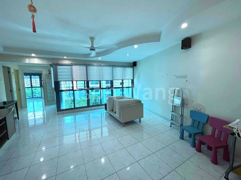 5 Room (5I) HDB for Rent in  468C Admiralty Drive - Image 1