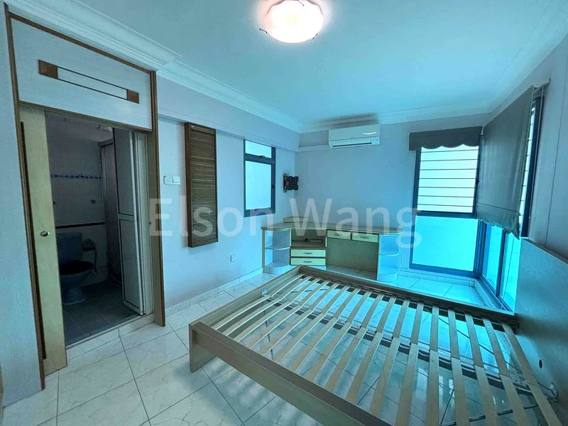 5 Room (5I) HDB for Rent in  468C Admiralty Drive - Image 4