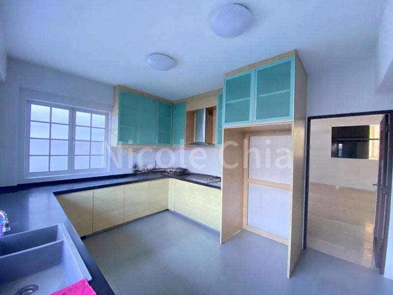 5 Bed Semi-Detached House (Landed) for Sale in  Seletar Hills Estate - Image 3