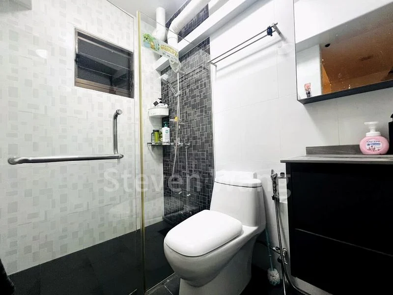 5 Room (5I) HDB for Rent in  683B Choa Chu Kang Crescent - Image 6