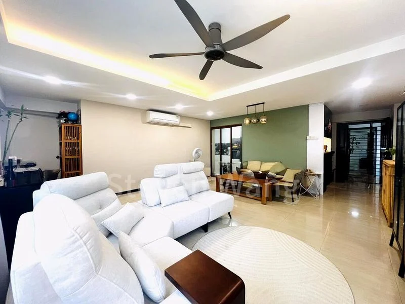 5 Room (5I) HDB for Rent in  683B Choa Chu Kang Crescent - Image 4