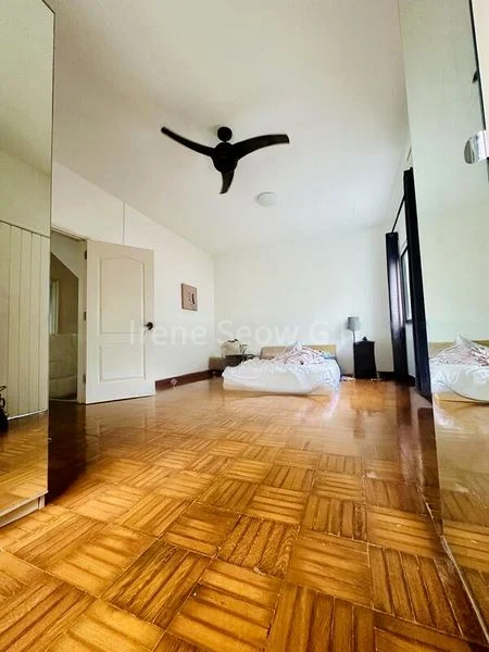 4 Bed Semi-Detached House (Landed) for Rent in  Lucky Gardens - Image 4