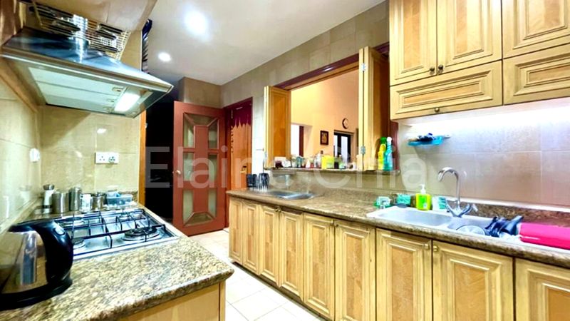 5 Bed Condo for Sale in  Heritage View - Image 5