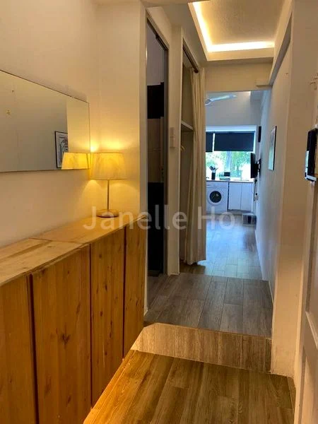 1 Bed Walk-up Apartment (Condo) for Rent in  Tiong Bahru Estate - Image 1