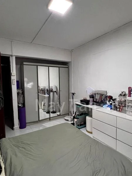 4 Room (4A) HDB for Rent in  223 Yishun Street 21 - Image 4