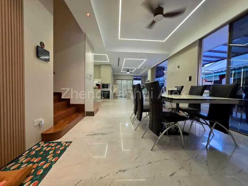 4 Bed Terraced House (Landed) for Sale in  Sunrise Villa - Image 15