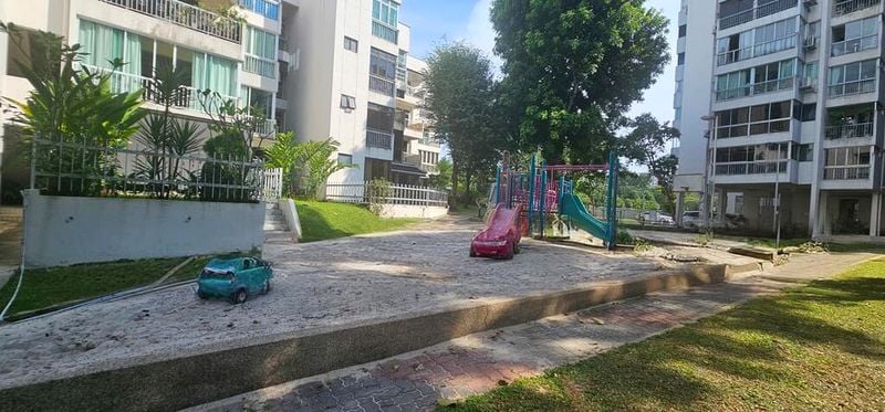 3 Bed Condo for Sale in  Thomson Grove - Image 4