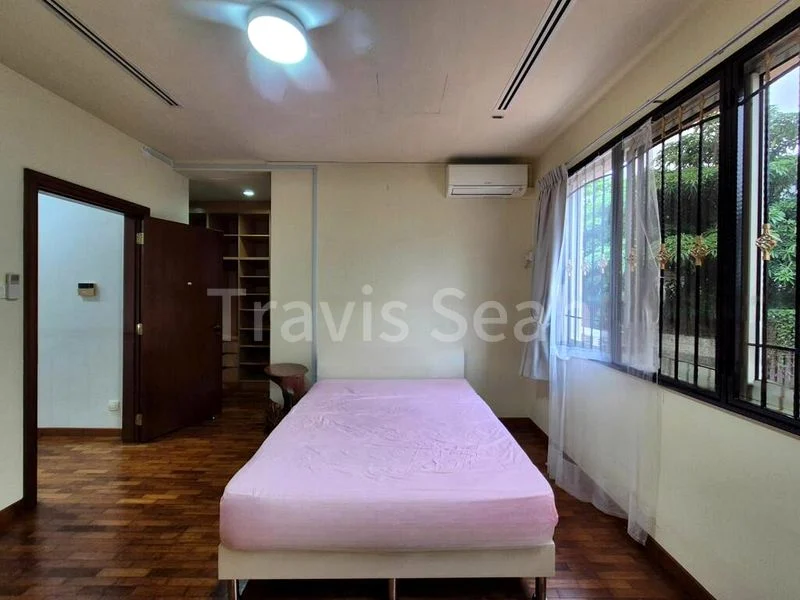 5 Bed Terraced House (Landed) for Rent in  Changi Heights - Image 2