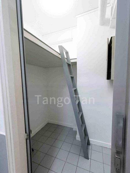 2 Bed Condo for Sale in  Bullion Park - Image 8