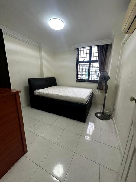 Common Room (HDB) for Rent in  359C Admiralty Drive - Image 1