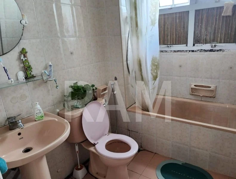 Common Room (Condo) for Rent in  Sapphire Court - Image 4