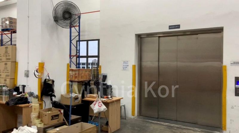 Factory / Workshop (B2) for Rent: "Mediastream Building - Image 4