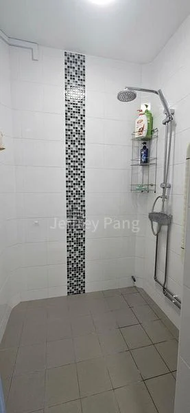 Master Room (HDB) for Rent in  412 Woodlands Street 41 - Image 3